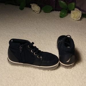 canvas sneakers for boys